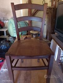 Seggiole in legno