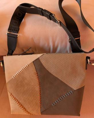Borsa a tracolla desigual