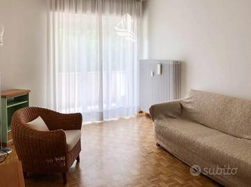 Bilocale da ristrutturare con garage a Bolzano