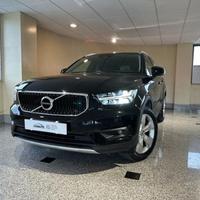 Volvo XC40 T2 Momentum Pro