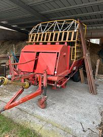 Rimorchio raccogli fieno menegon