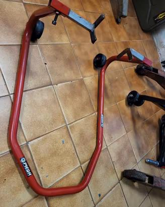 Cavalletto alza moto