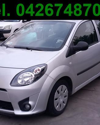 Ricambi usati RENAULT TWINGO 2 1.2 BENZ- D7F A8
