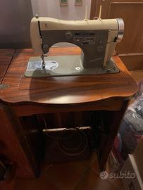 Macchina da cucire Necchi supernova VINTAGE