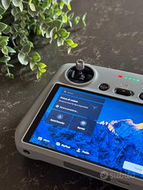DJI RC Radiocomando Drone con schermo - come nuovo