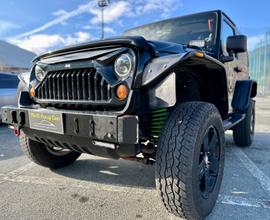 Jeep Wrangler 2.8 CRD DPF Sahara - hard top