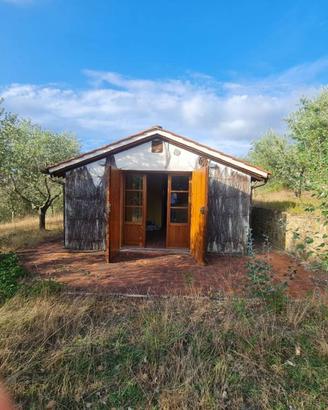 Rustico / Casale di 46 m² con 2 locali a Bucine