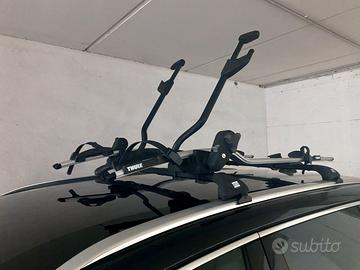 Portabici Thule tetto auto con barre portatutto