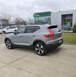 Volvo XC40 ULTRA DARK FULL OPTIONAL 2025