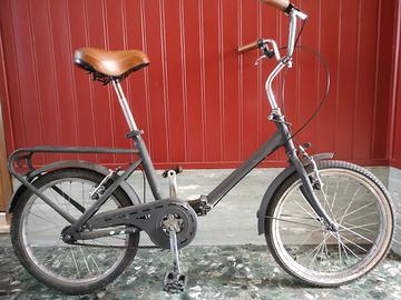 bici pieghevole da 20 con portapacchi euro 50