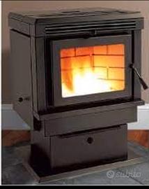stufa a pellet Enviro modello EF 2, pari al nuovo