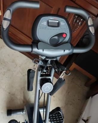 cyclette pieghevole nuova