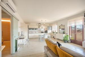 3 LOCALI A BARDOLINO