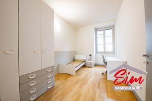 Stanza in appartamento a Novara