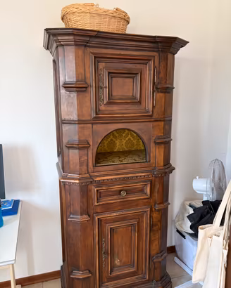 Armadio di legno