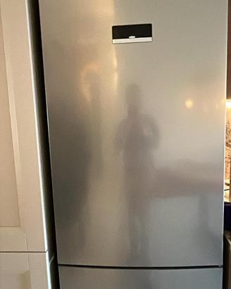 Frigorifero Bosch KNG49XLEA