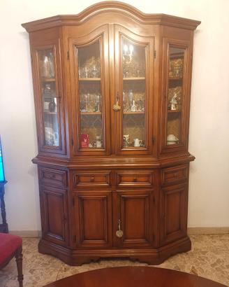 Credenza