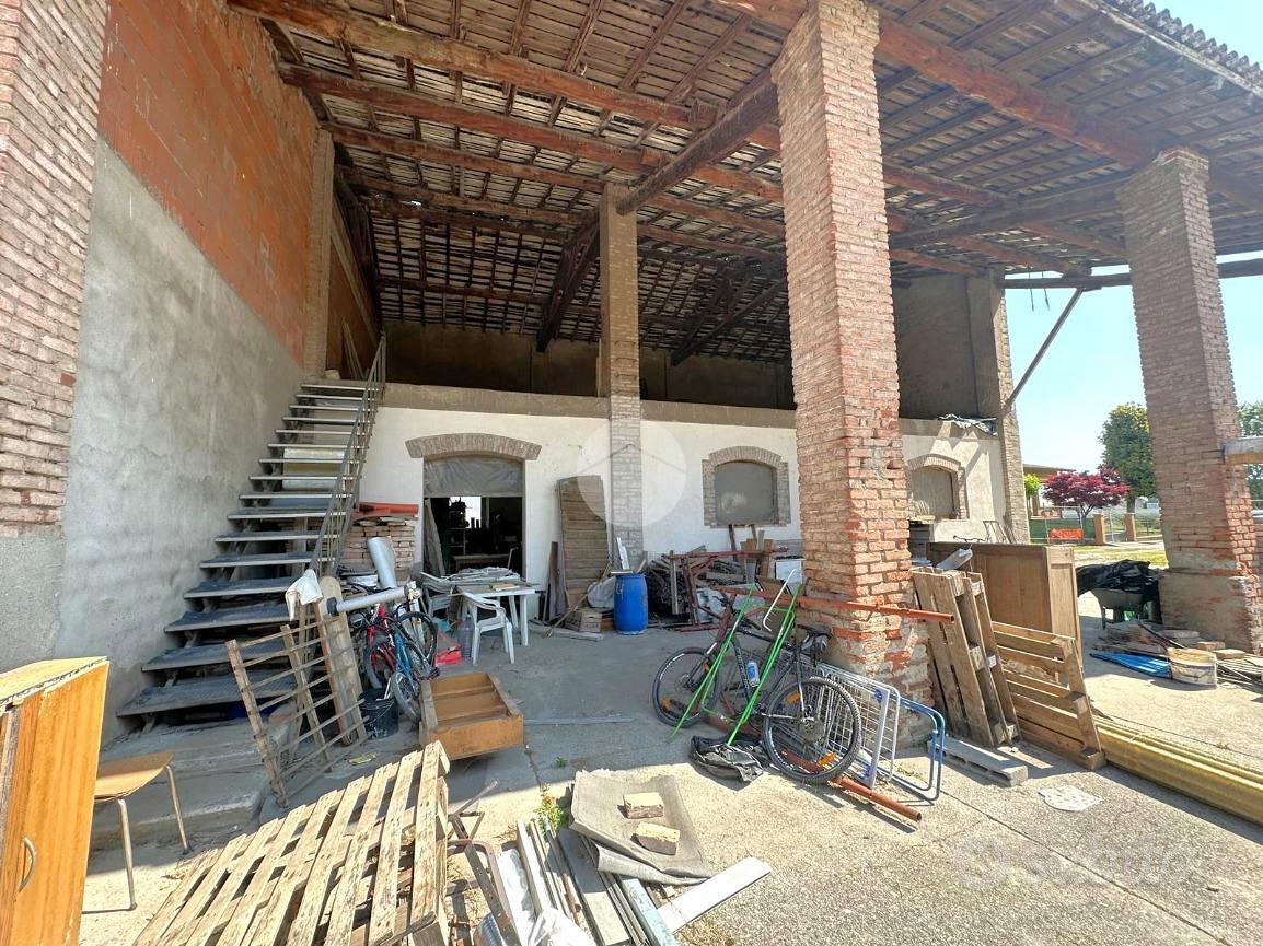 RUSTICO A CALVISANO - Altro