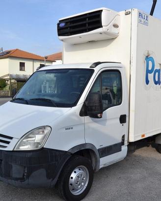 IVECO Daily 35S12P 2.3 Hpi Cabinato FRIGO CON AT