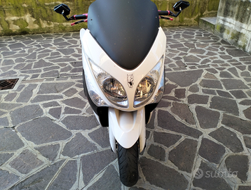 Yamaha tmax leggere bene l annuncio