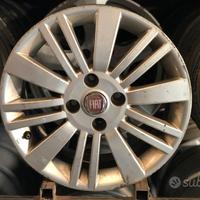 1 Cerchio in Lega Fiat Grande Punto 15 Pollici