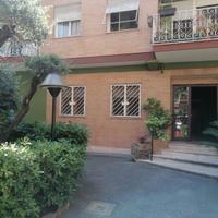 Singola V.le Jonio ingresso metro b1 600