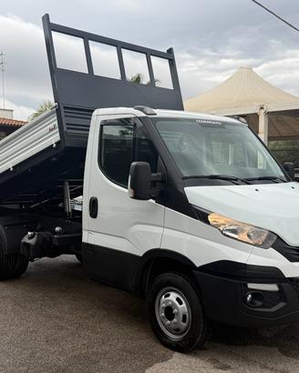 IVECO Daily 35C12 2.3 HPT RIBALTABILE TRILATERALE