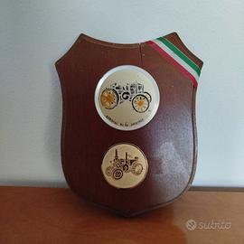 Quadretto in legno "Landini"