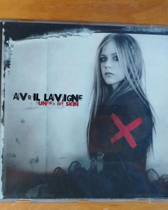 Avril Lavigne - Under My Skin (CD)