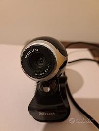 Web cam Trust con presa USB