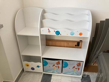 Scaffale per bambini