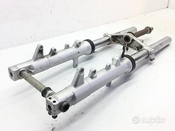 FORCELLA ANTERIORE - SEGNI SU STELO SINISTRO SUZUK