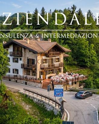 Attività / Licenza di 600 m² con più di 5 locali a