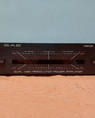 Amplificatore SAE