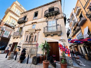 Palermo - Vucciria, Via dei Frangiai 25