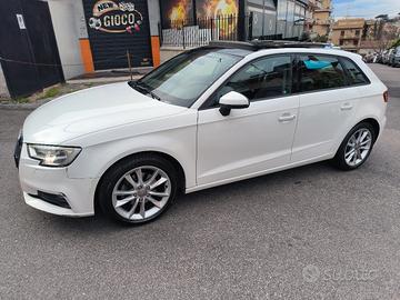 audi A3 Sportback 2.0 tdi Sport 150cv s-tronic