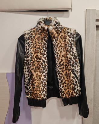 Giacca maculata in pelliccia e pelle – stile bombe