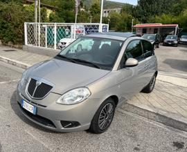 Lancia Ypsilon 1.3 MJT - tetto apribile