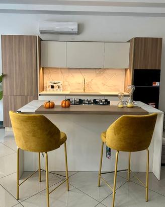 CUCINA CON ISOLA