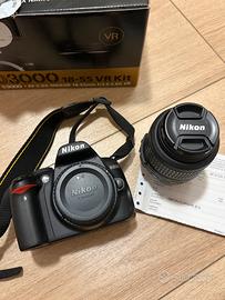 Nikon D3000 reflex + 18-55 mm