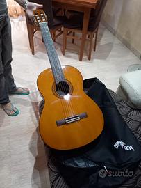 chitarra Yamaha 