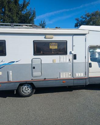 CAMPER LAIKA 590 MANSARDATO SU FIAT DUCATO 290