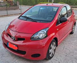 TOYOTA Aygo 1ª serie - 2010