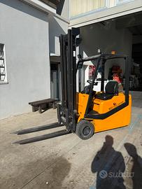 Muletto carrello elevatore JUNGHEINRICH