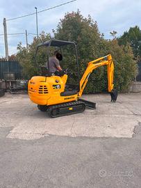E299-ESCAVATORE KOMATSU PC15