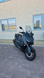 YAMAHA XMax 300 ABS