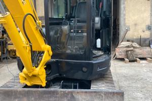 MiniEscavatore new holland 50 sr