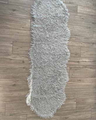 Tappeto grigio