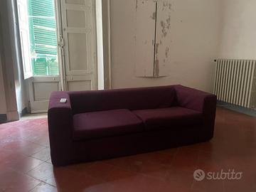 2 Divani 3 posti usati (Nero e Viola)