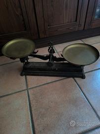 bilancia francese antica